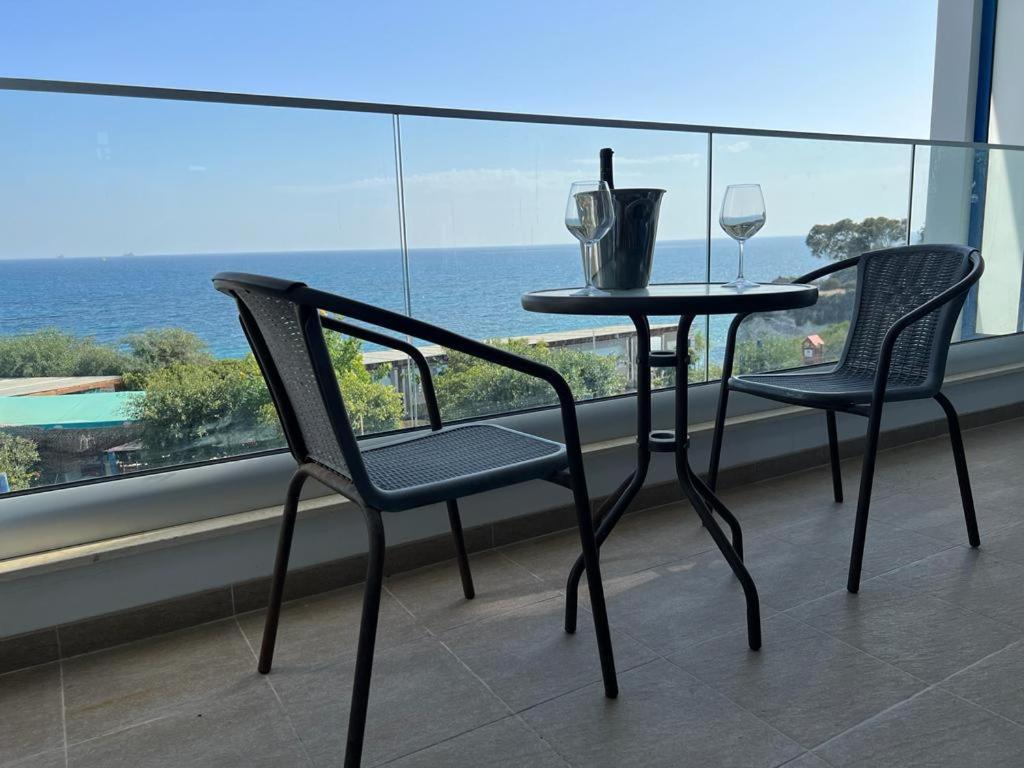 Governors Beach Panayiotis Aparthotel Exterior photo